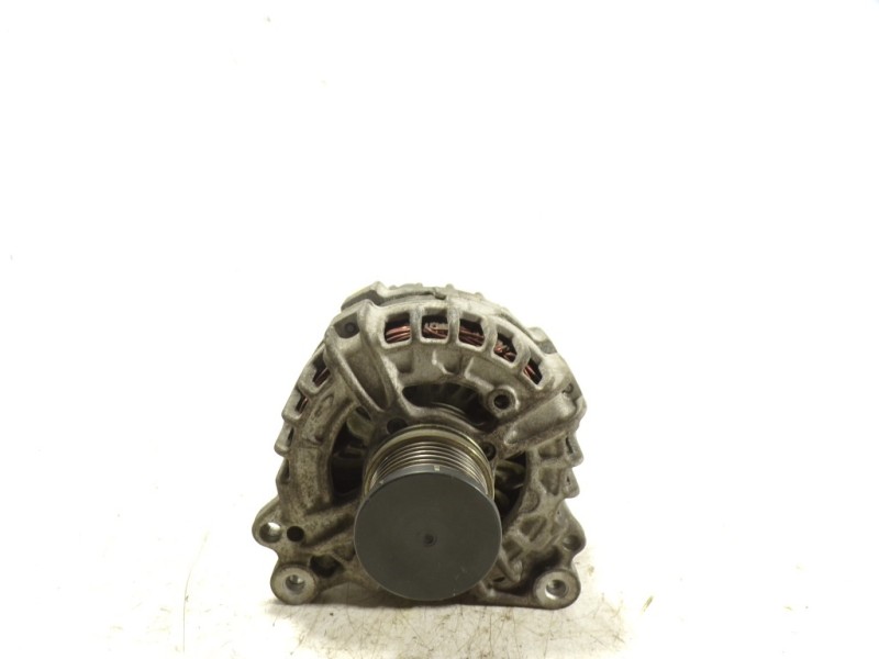 Recambio de alternador para seat leon (5f1) 1.6 tdi referencia OEM IAM 03L903023K 03L903023K F000BL0800
