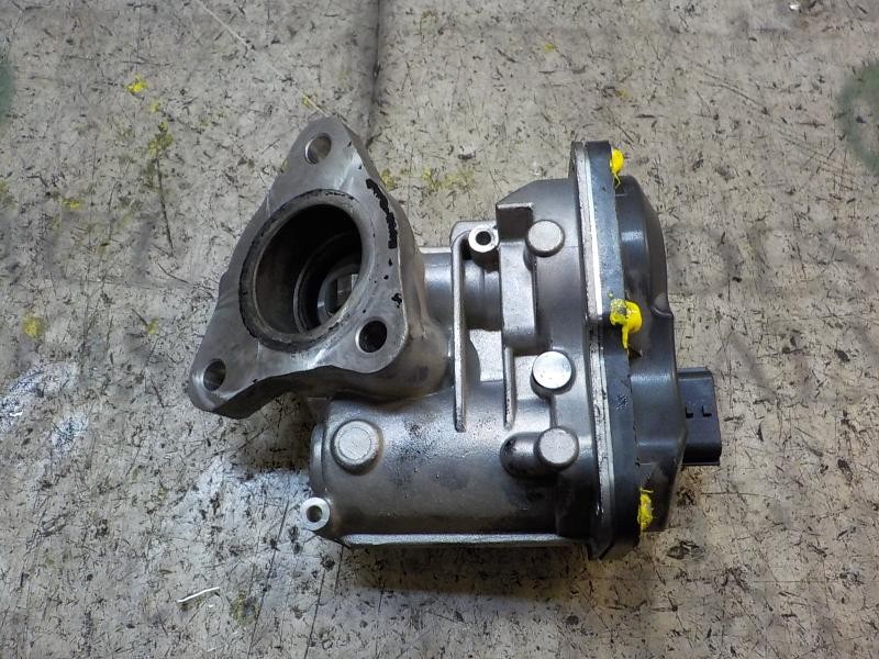 Recambio de valvula egr para nissan note 1.5 dci turbodiesel cat referencia OEM IAM   