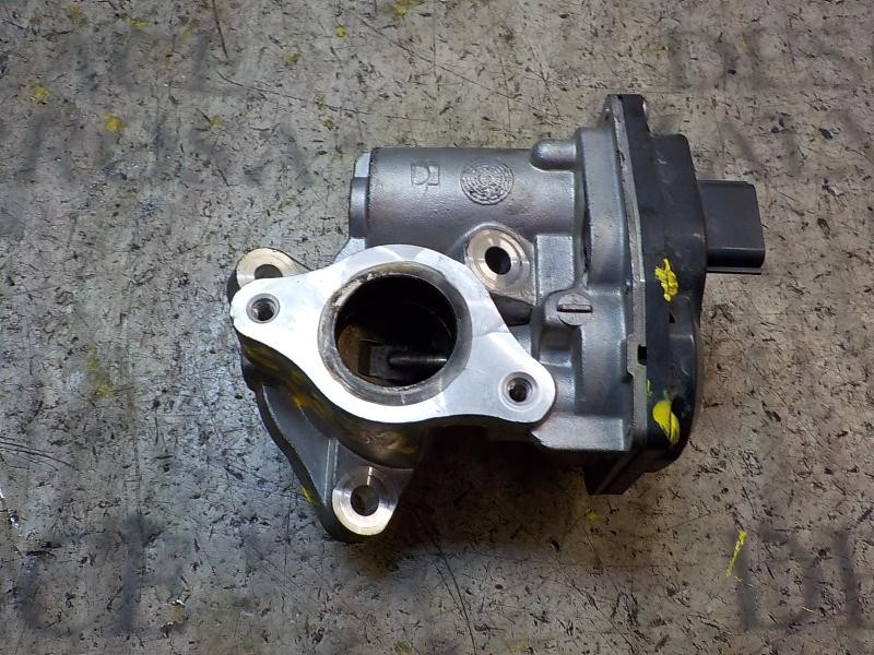 Recambio de valvula egr para nissan note 1.5 dci turbodiesel cat referencia OEM IAM   