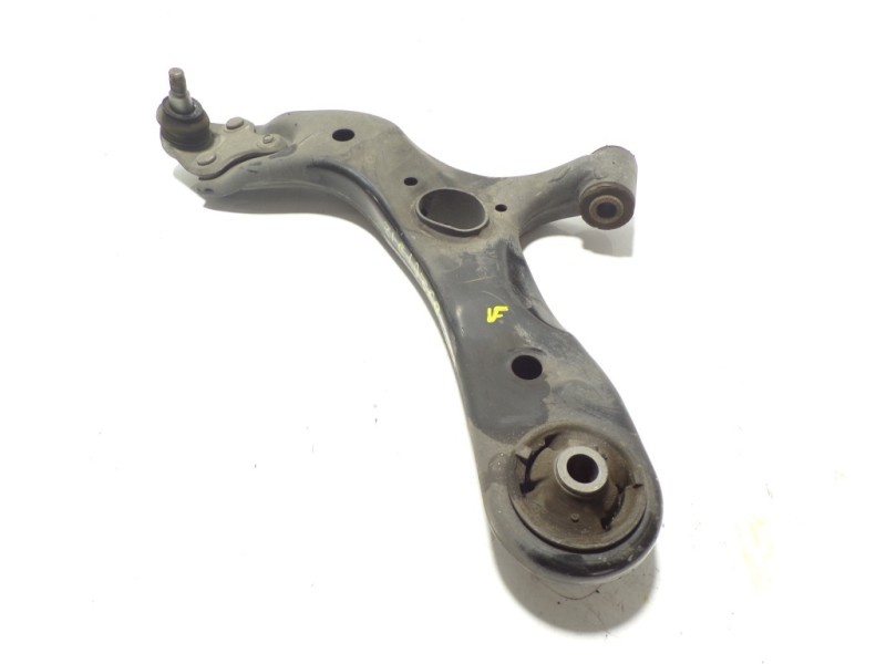 Recambio de brazo suspension inferior delantero izquierdo para toyota prius+ advance referencia OEM IAM 4806912300  