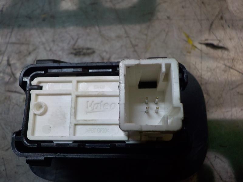 Recambio de mando elevalunas trasero derecho para peugeot 2008 (--.2013) active referencia OEM IAM   