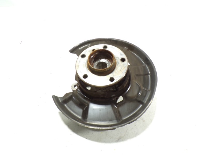 Recambio de mangueta trasera derecha para bmw serie 1 lim. (f21) 1.6 turbodiesel referencia OEM IAM 33326792516  