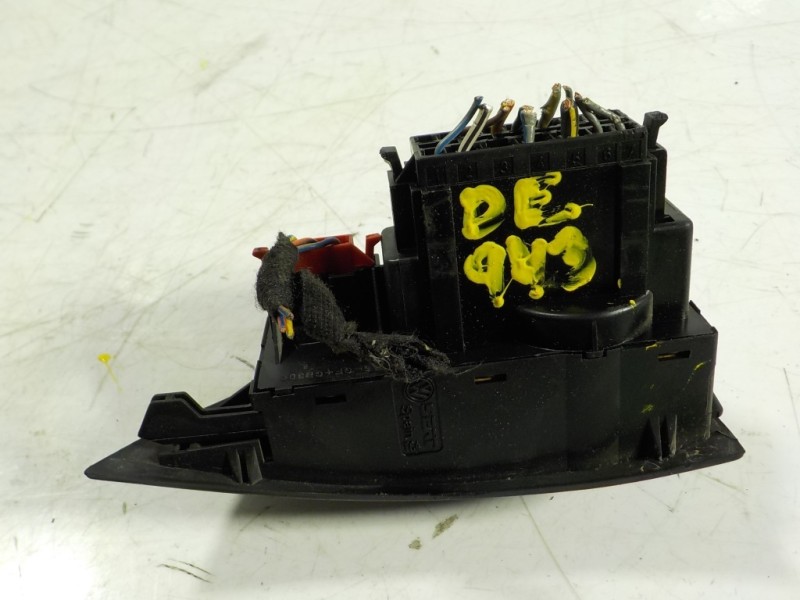 Recambio de mando luces para seat cordoba berlina (6k2) 1.4 referencia OEM IAM   