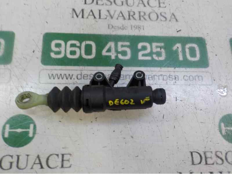 Recambio de bomba embrague para mini mini (r56) 1.4 16v cat referencia OEM IAM 21526774078  