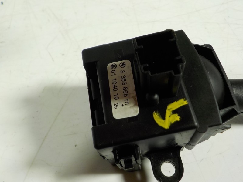 Recambio de mando intermitentes para bmw x5 (e53) 4.6is automático referencia OEM IAM 61318363668 8363668 01104010
