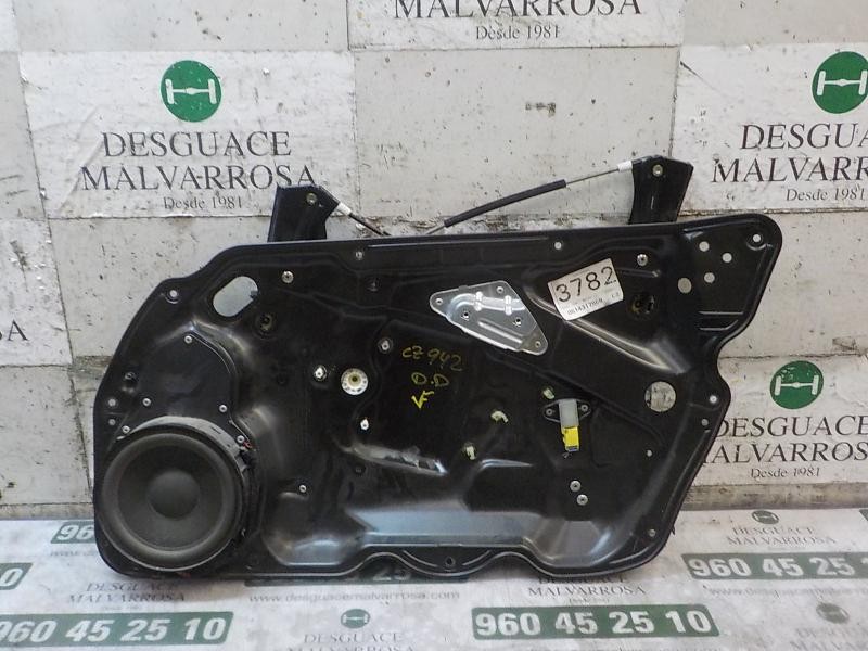 Recambio de elevalunas delantero derecho para volkswagen passat berlina (3c2) 2.0 tdi referencia OEM IAM   