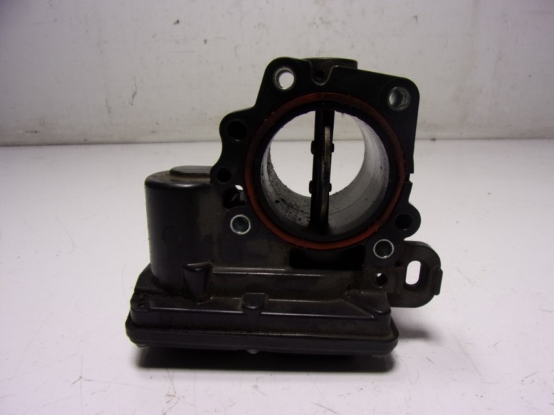 Recambio de caja mariposa para ford mondeo turn. 2.0 tdci cat referencia OEM IAM 2431351 9806625280 