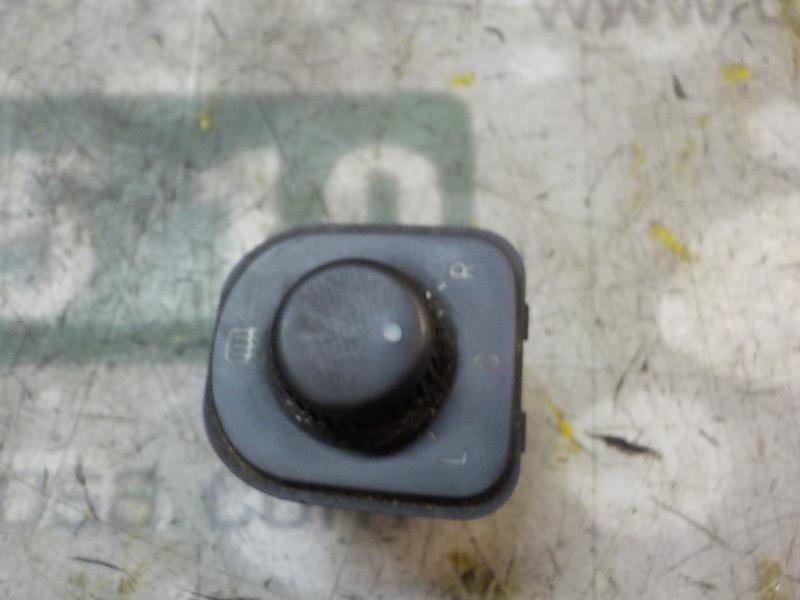 Recambio de mando retrovisor para volkswagen passat berlina (3c2) 2.0 tdi referencia OEM IAM   