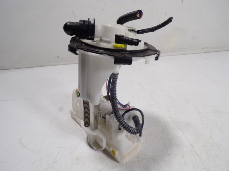 Recambio de aforador para toyota rav4 hybrid fwd referencia OEM IAM 7702042260 7702042260 