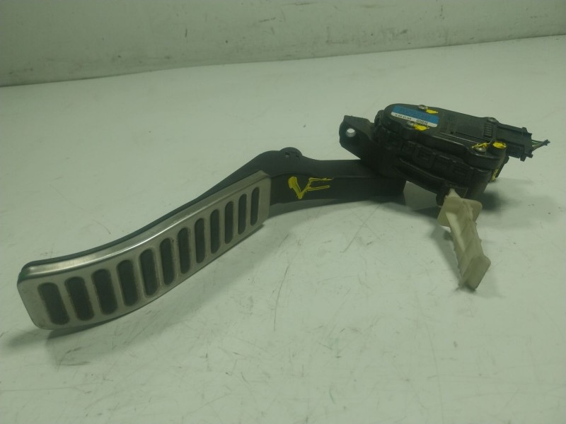 Recambio de potenciometro pedal para volkswagen touareg (7la) tdi v10 referencia OEM IAM 7L6723507 7L6723507 