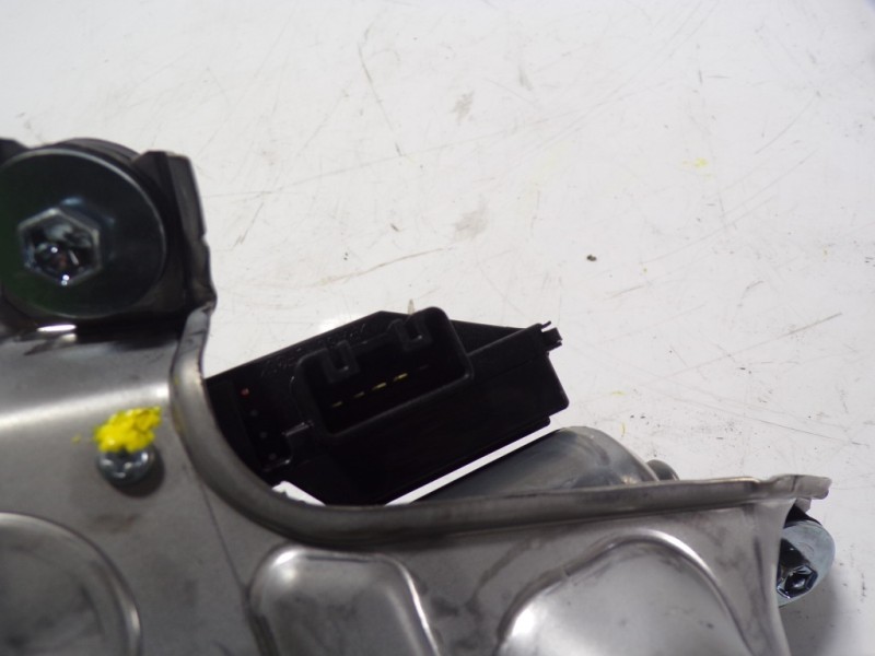 Recambio de motor limpia trasero para toyota prius+ advance referencia OEM IAM 8513047080 8513047080 2596002340