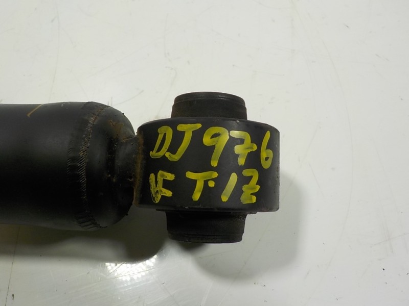 Recambio de amortiguador trasero izquierdo para toyota rav4 hybrid fwd referencia OEM IAM 4853080897 4853042130 