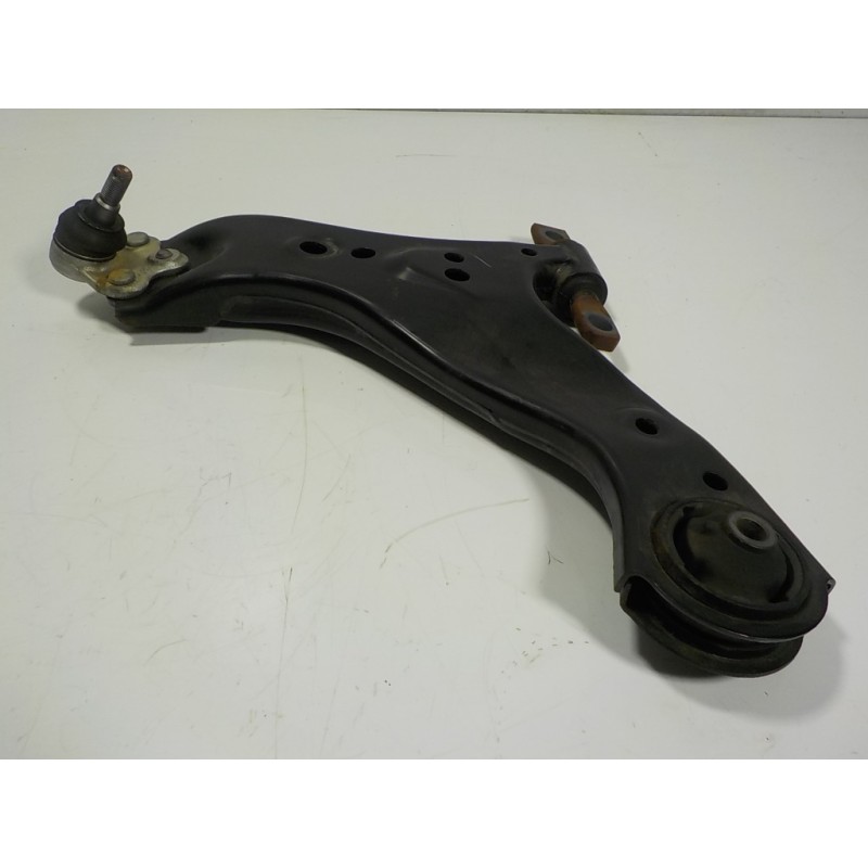 Recambio de brazo suspension inferior delantero izquierdo para toyota rav4 hybrid fwd referencia OEM IAM 4806942070  