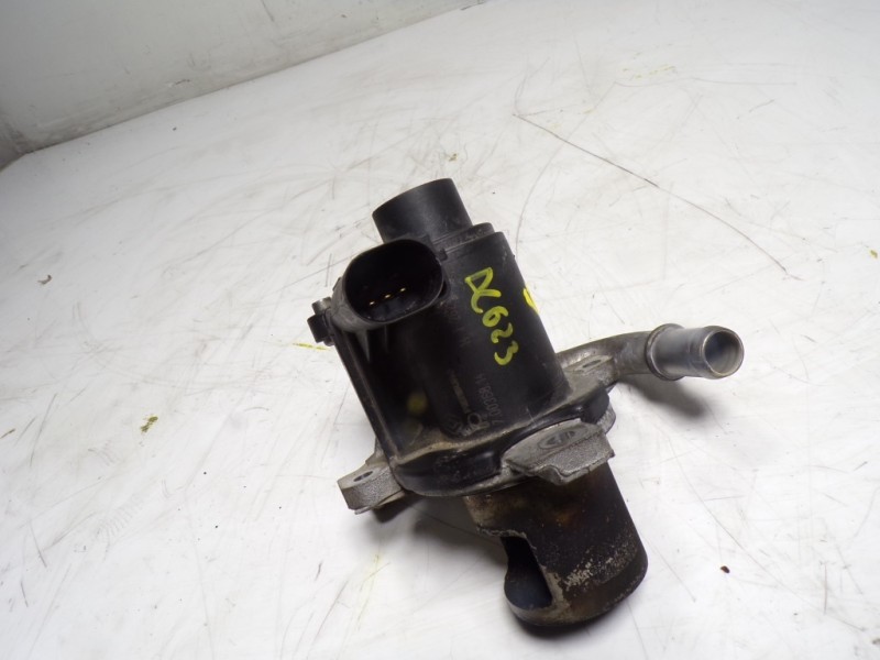 Recambio de valvula egr para dacia duster 1.5 dci diesel fap cat referencia OEM IAM 8200846454 7262403372 