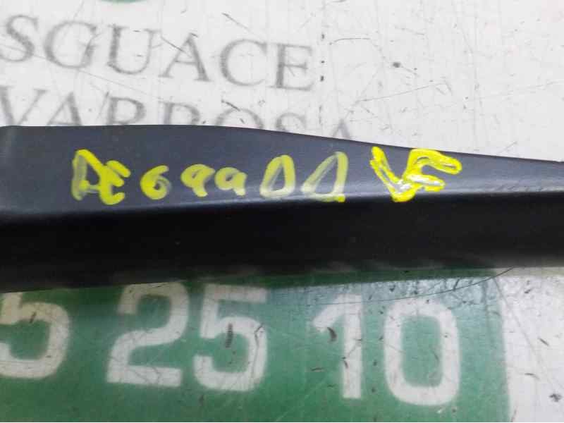 Recambio de brazo limpia delantero derecho para seat leon (1p1) 1.9 tdi referencia OEM IAM   