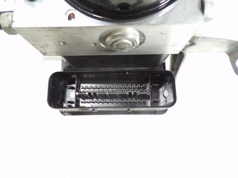 Recambio de abs para bmw serie 3 touring (e91) 2.0 turbodiesel cat referencia OEM IAM 34512460463 6784763 