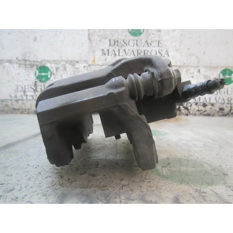 Recambio de pinza freno delantera izquierda para renault megane ii classic berlina 1.9 dci diesel referencia OEM IAM   