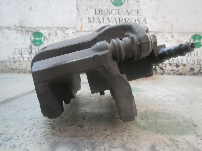 Recambio de pinza freno delantera izquierda para renault megane ii classic berlina 1.9 dci diesel referencia OEM IAM   