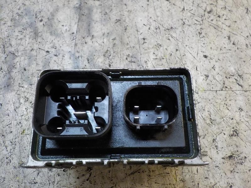 Recambio de caja precalentamiento para opel corsa d 1.3 16v cdti referencia OEM IAM   