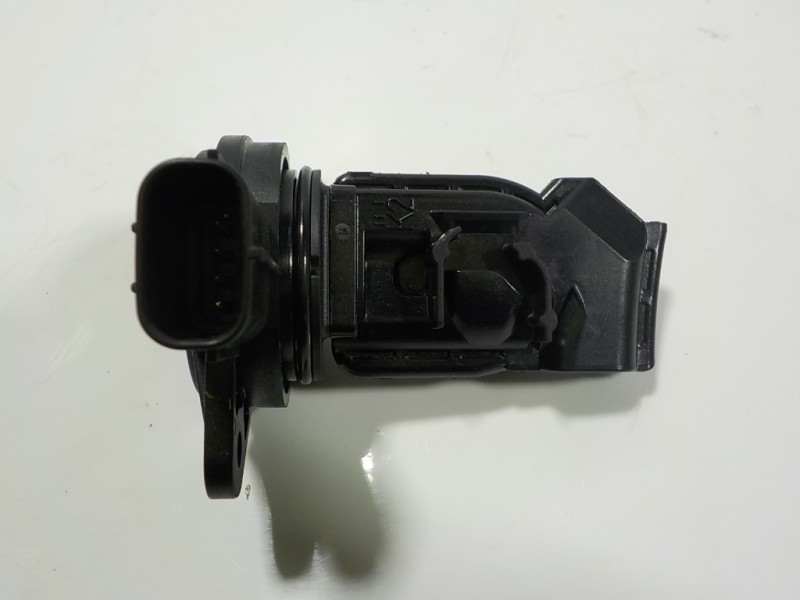Recambio de caudalimetro para toyota rav4 hybrid fwd referencia OEM IAM 2220475040 2220475040 
