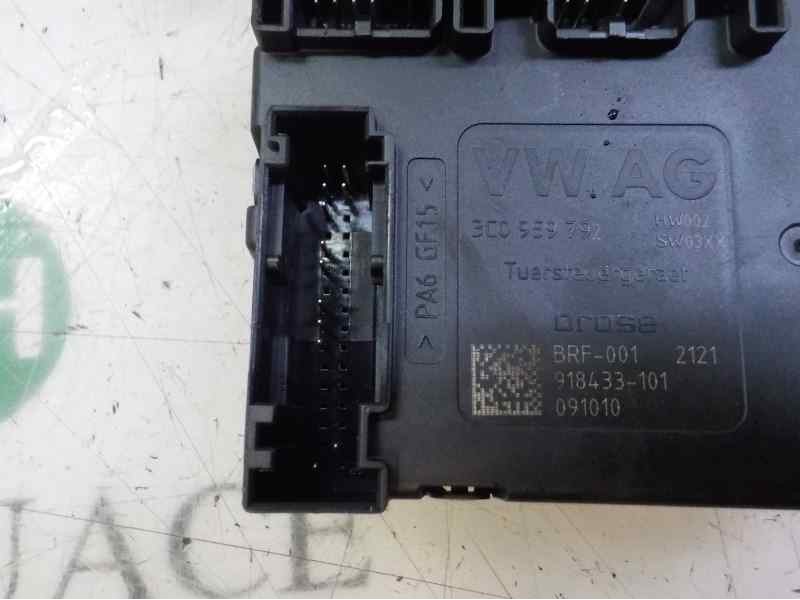 Recambio de motor elevalunas delantero derecho para seat leon (1p1) 1.9 tdi referencia OEM IAM   