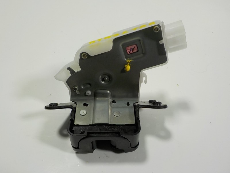 Recambio de cerradura maletero / porton para toyota rav4 hybrid fwd referencia OEM IAM 6935042090  