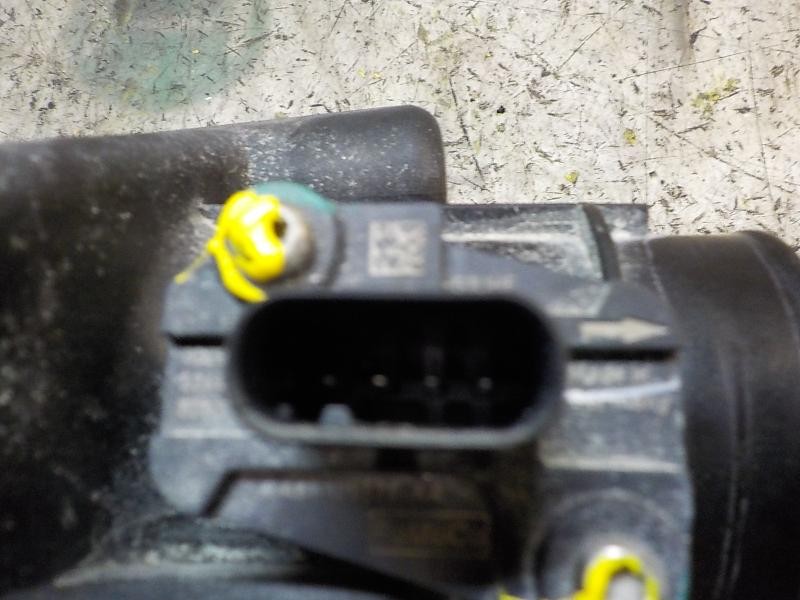 Recambio de caudalimetro para ford ecosport trend referencia OEM IAM 1872775  