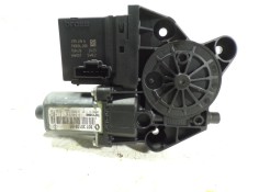 Recambio de motor elevalunas delantero derecho para renault megane iii berlina 5 p 1.5 dci diesel fap referencia OEM IAM 8073013 2
