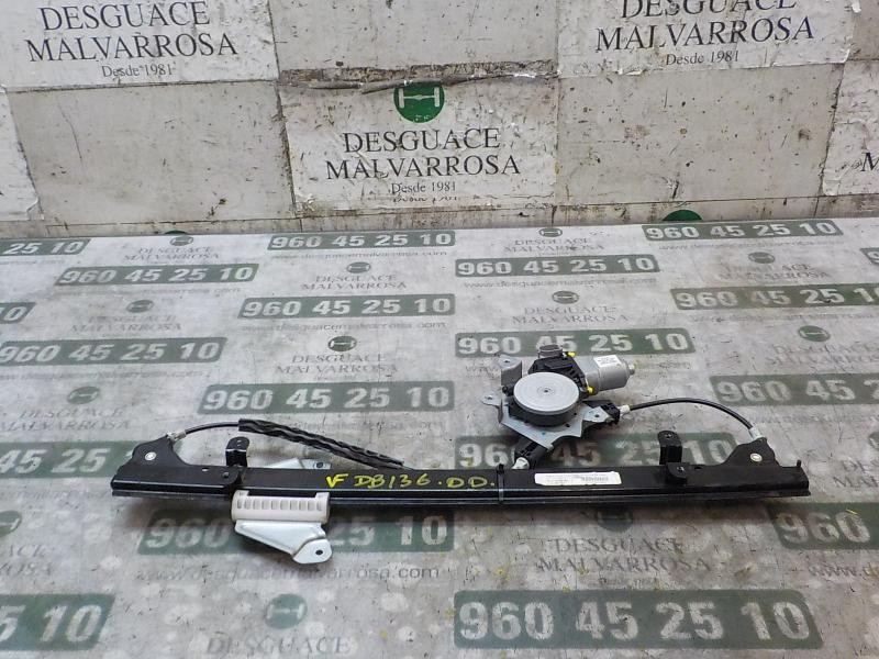 Recambio de elevalunas delantero derecho para nissan nv 200 (m20) 1.5 dci cat referencia OEM IAM 80720BJ00B  