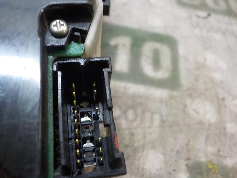 Recambio de mando limpia para nissan nv 200 (m20) 1.5 dci cat referencia OEM IAM 25260EM30E  