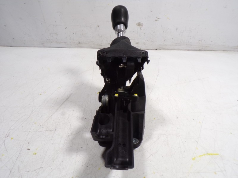 Recambio de palanca cambio para ford focus lim. 1.6 tdci cat referencia OEM IAM 2121192  