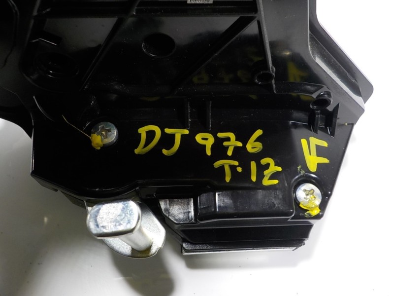 Recambio de cerradura puerta trasera izquierda para toyota rav4 hybrid fwd referencia OEM IAM 6906048060 10601063 