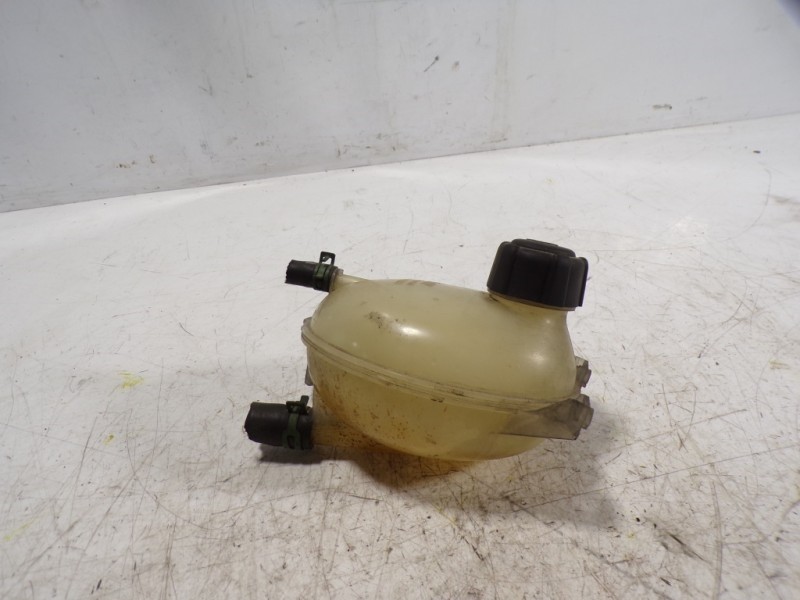 Recambio de deposito expansion para renault clio iv grandtour 1.5 dci diesel fap referencia OEM IAM   