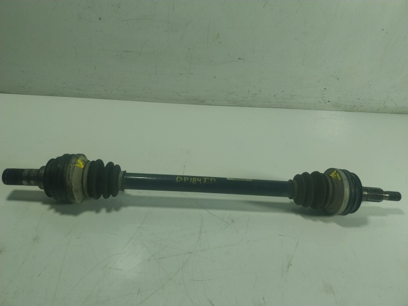 Recambio de transmision trasera derecha para porsche panamera (970) 4.8 turbo referencia OEM IAM 97033202412 97033202412 