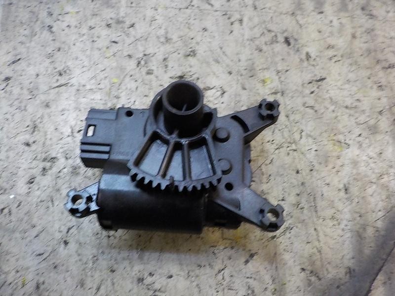 Recambio de modulo electronico para opel corsa d 1.3 16v cdti referencia OEM IAM   