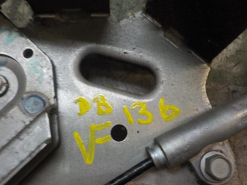 Recambio de palanca freno de mano para nissan nv 200 (m20) 1.5 dci cat referencia OEM IAM 36010JX30A  