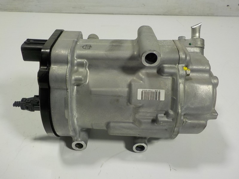 Recambio de compresor aire acondicionado para toyota rav4 hybrid fwd referencia OEM IAM 8837033051 0424001103 