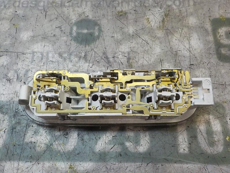 Recambio de piloto interior para nissan nv 200 (m20) 1.5 dci cat referencia OEM IAM 26430BC00B  