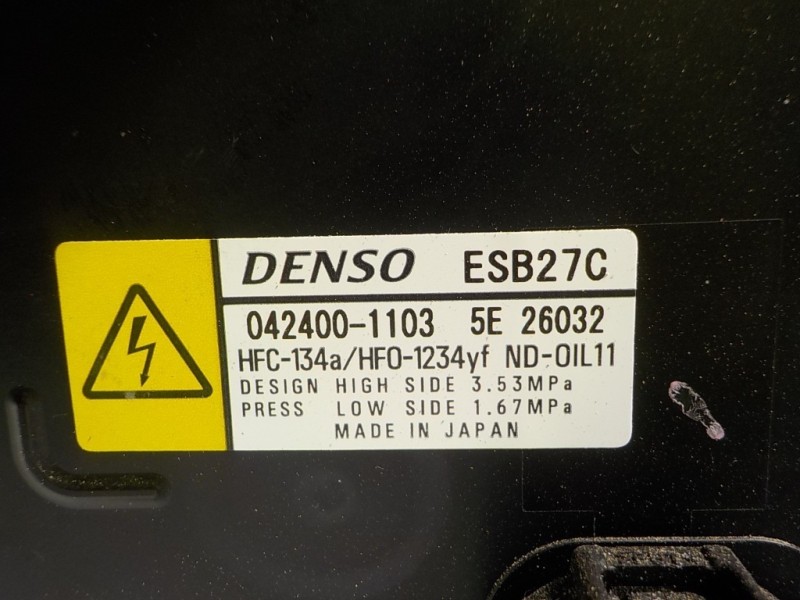 Recambio de compresor aire acondicionado para toyota rav4 hybrid fwd referencia OEM IAM 8837033051 0424001103 