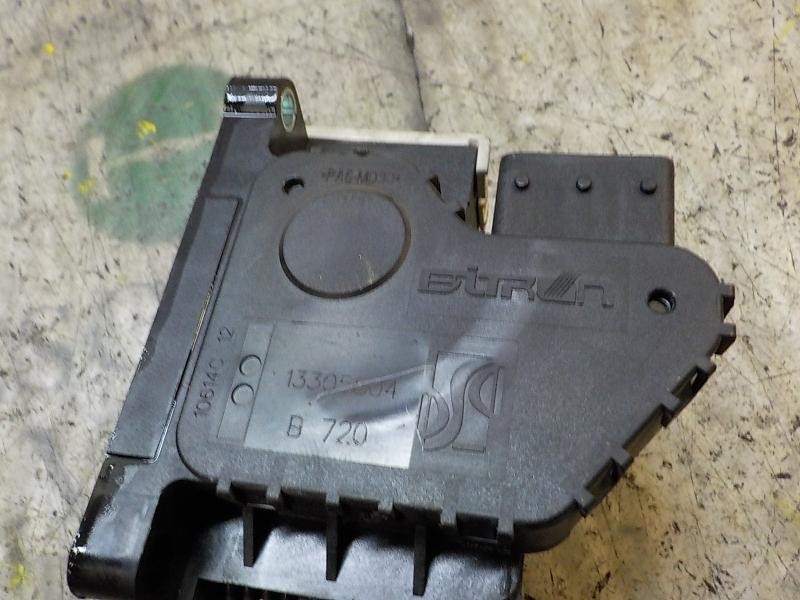 Recambio de potenciometro pedal para opel corsa d 1.3 16v cdti referencia OEM IAM   