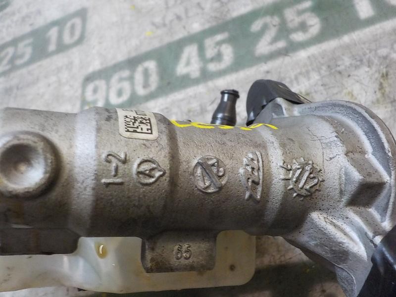 Recambio de bomba freno para dacia lodgy 1.5 dci diesel fap cat referencia OEM IAM 460112629R  