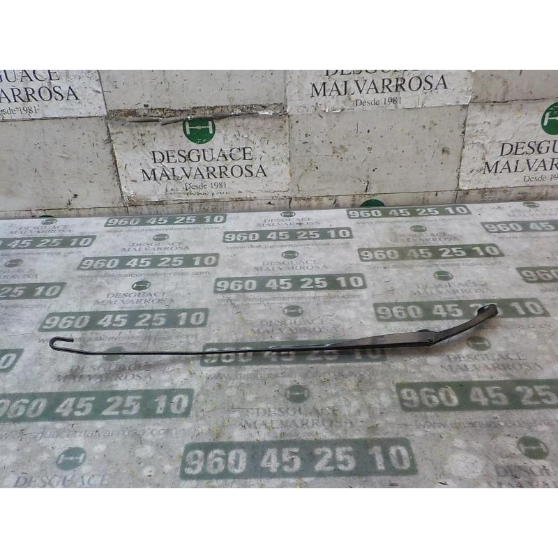 Recambio de brazo limpia delantero derecho para dacia lodgy 1.5 dci diesel fap cat referencia OEM IAM 288860926R  