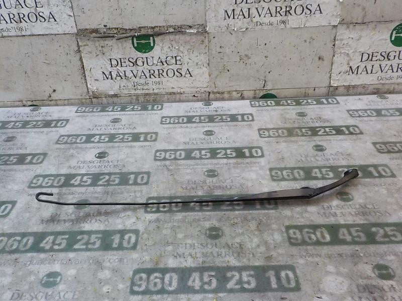Recambio de brazo limpia delantero derecho para dacia lodgy 1.5 dci diesel fap cat referencia OEM IAM 288860926R  