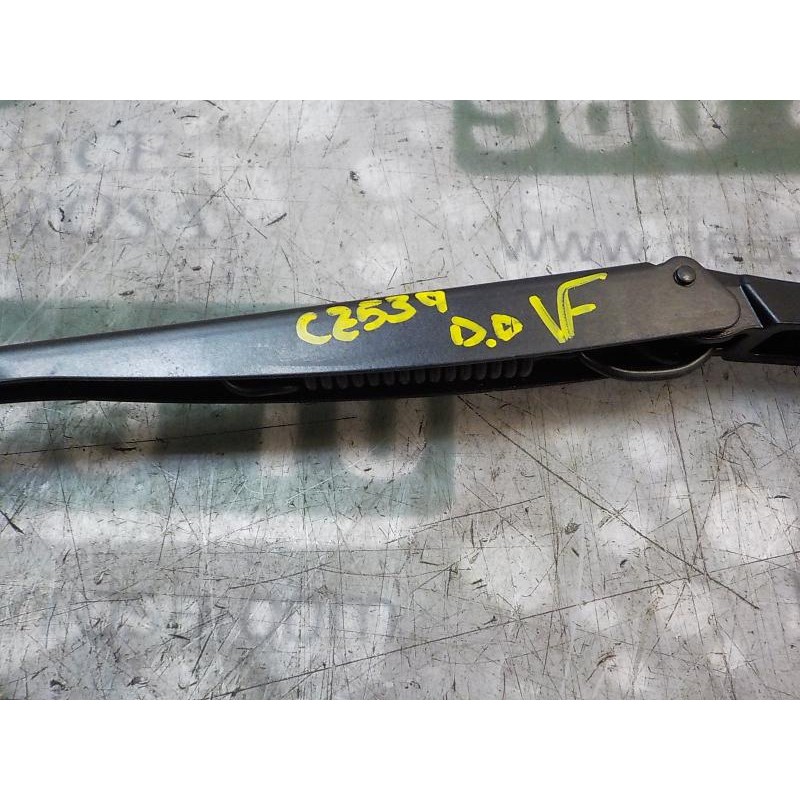 Recambio de brazo limpia delantero derecho para dacia lodgy 1.5 dci diesel fap cat referencia OEM IAM 288860926R  