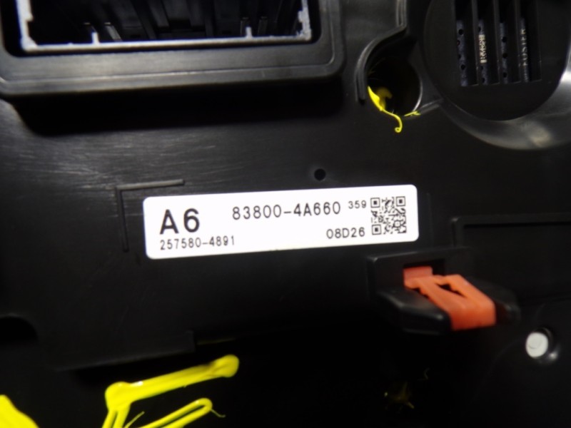 Recambio de cuadro instrumentos para toyota rav4 hybrid fwd referencia OEM IAM 838004A660 838004A660 