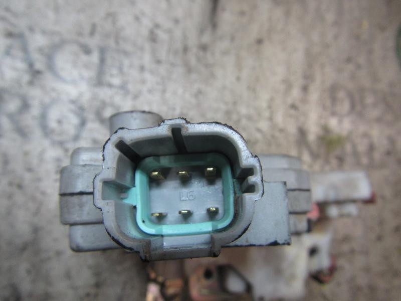 Recambio de cerradura puerta delantera izquierda para nissan primera berlina (p11) comfort referencia OEM IAM   