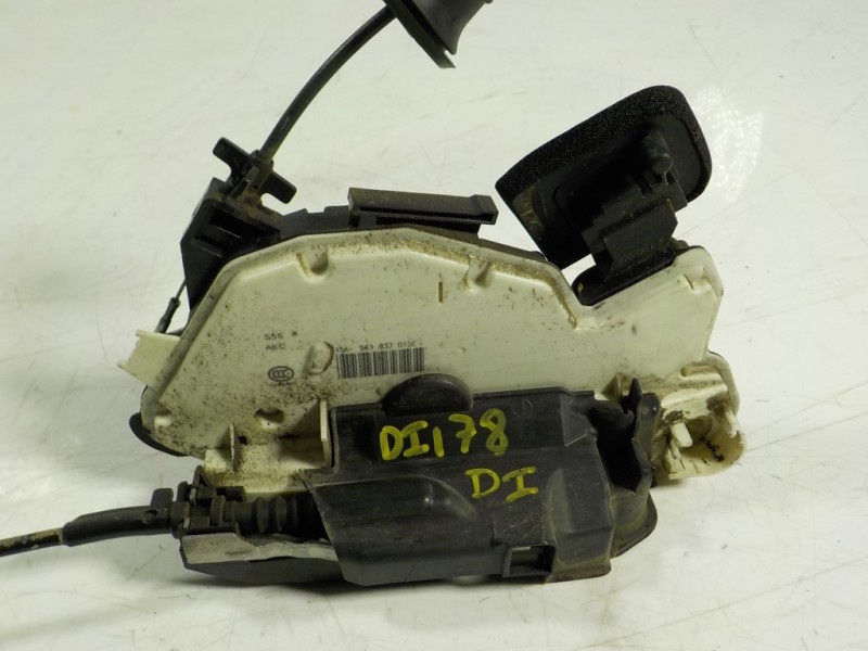 Recambio de cerradura puerta delantera izquierda para seat leon (5f1) 1.2 tsi referencia OEM IAM 5K1837015E 5K1837015E 