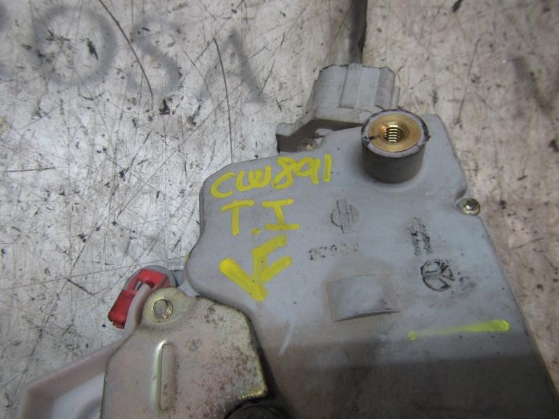 Recambio de cerradura puerta trasera izquierda para nissan primera berlina (p11) comfort referencia OEM IAM   