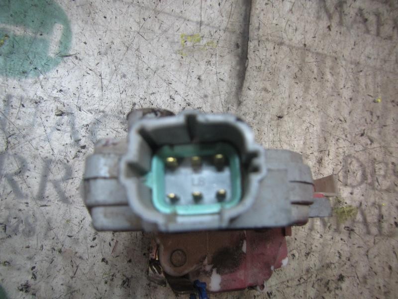 Recambio de cerradura puerta trasera izquierda para nissan primera berlina (p11) comfort referencia OEM IAM   