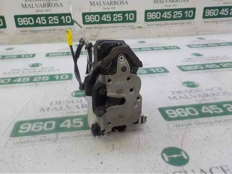 Recambio de cerradura puerta trasera derecha para opel astra j sports tourer excellence referencia OEM IAM 13503788  